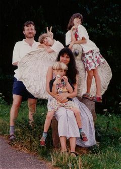 Und noch ein &auml;lteres Photo. Hey, schickt mir mal was neues:-)